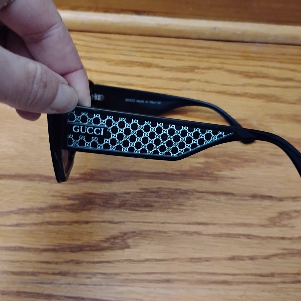 Gucci Black and White Pattern Sunglasses